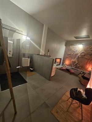 634086700: Chica busca chico en Málaga