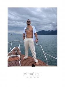 692592475: Chico busca chica en Cantabria