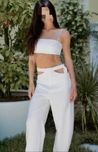 613519879: Chica busca chico en Cantabria