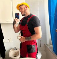 687700074: Chico busca chica en Barcelona