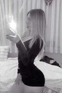 664238898: Chica busca chico en Mallorca