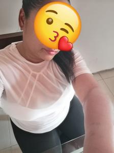 643159534: Chica busca chico en Gerona