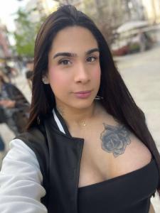 612235794: Chica busca chico en La Coruña