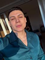 688753947: Chico busca chica en Madrid