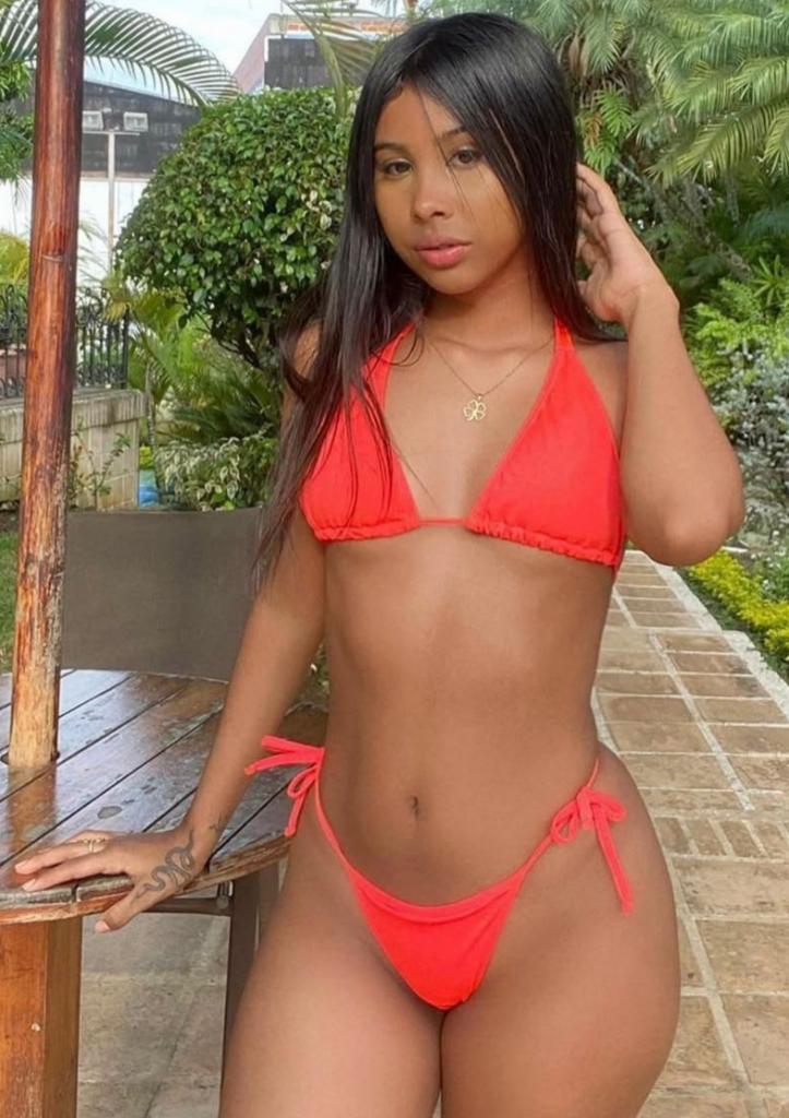 674237629: Chica busca chico en Mallorca