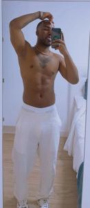 631573500: Chico busca chica en Las Palmas