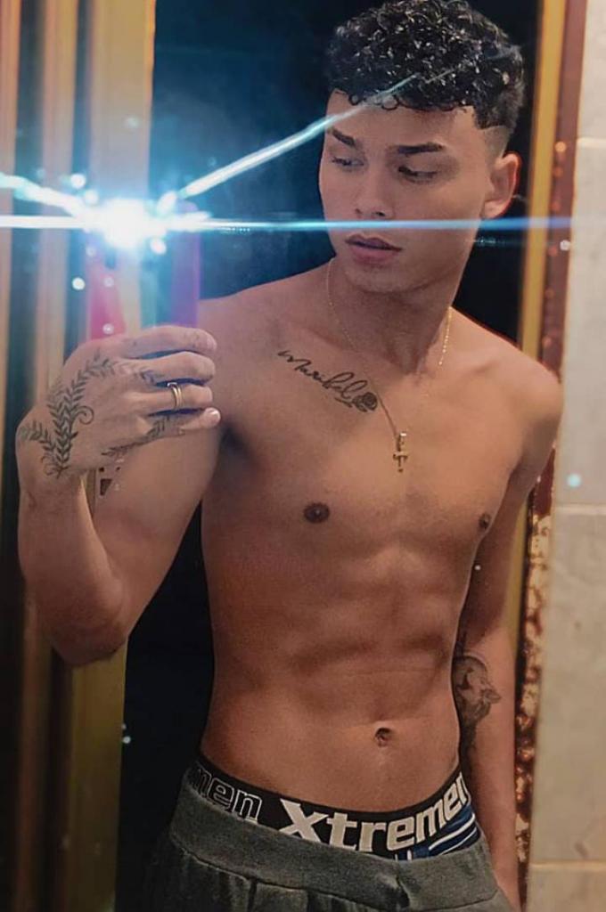 Chico busca chica en Tenerife: 