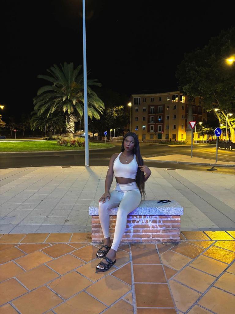 687304703: Travesti en Zaragoza