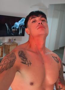 692288201: Chico busca chica en Madrid