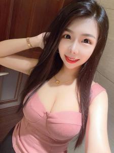 664295585: Chica busca chico en Mallorca