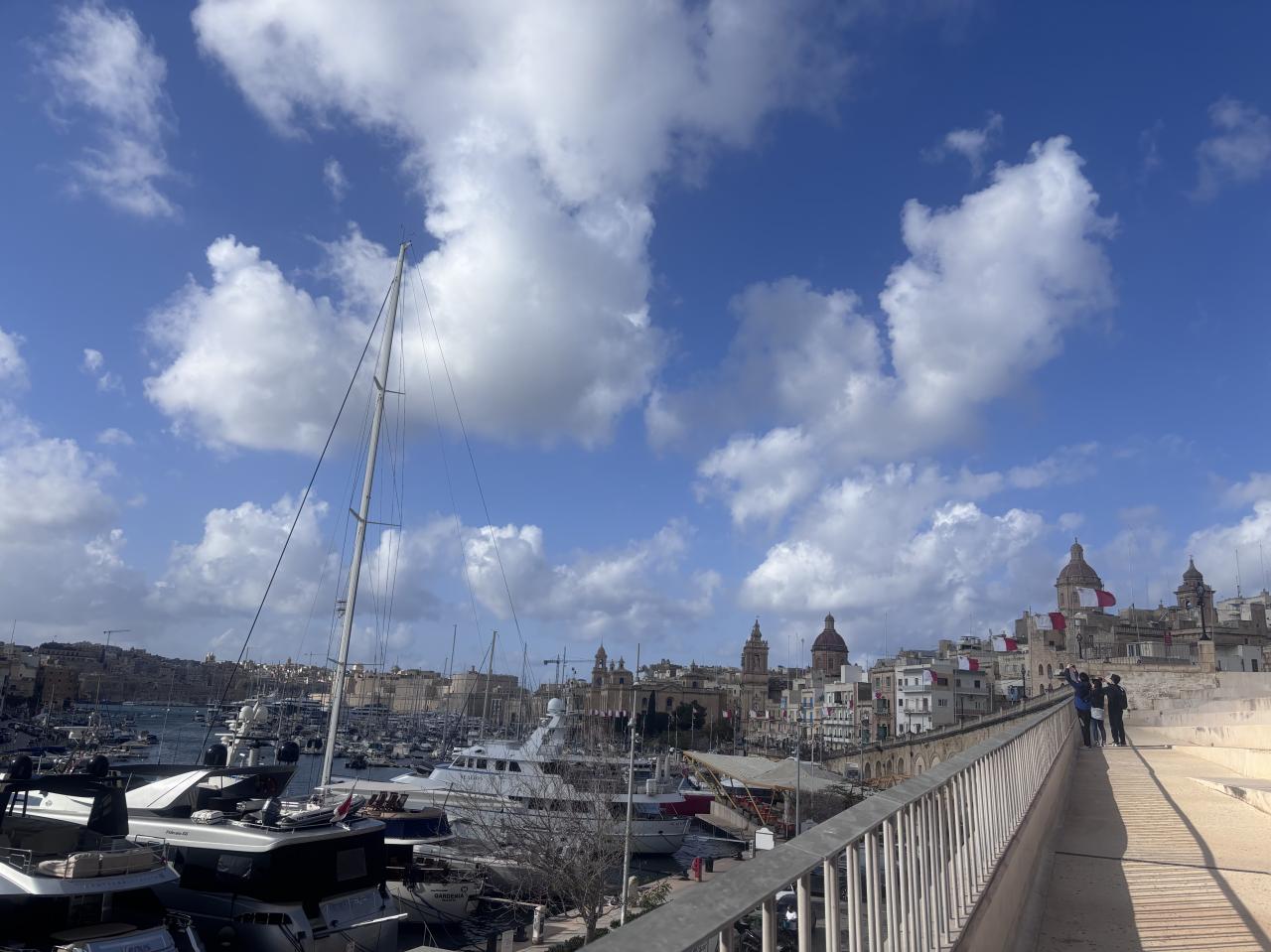 613910984:  en Madrid