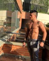 692288201: Chico busca chica en Madrid