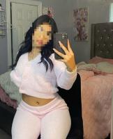 614638621: Chica busca chico en Ibiza