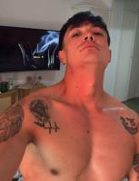 692288201: Chico busca chica en Madrid