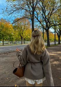 613965770: Chica busca chico en Navarra