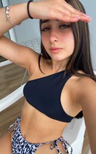 671735458: Chica busca chico en Madrid