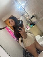 610744201: Chica busca chico en Madrid