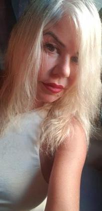 632715891: Chica busca chico en Ibiza