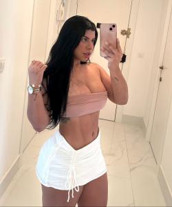 614879347: Chica busca chico en Granada