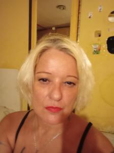 634748491: Chica busca chico en Valencia