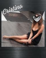 613897034: Chica busca chico en Gerona