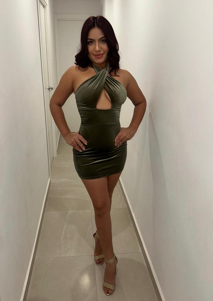 617396668: Chica busca chico en Málaga