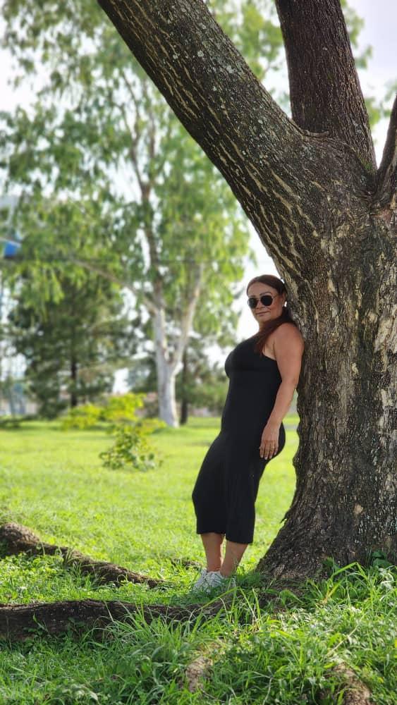 632640613: Chica busca chico en Barcelona