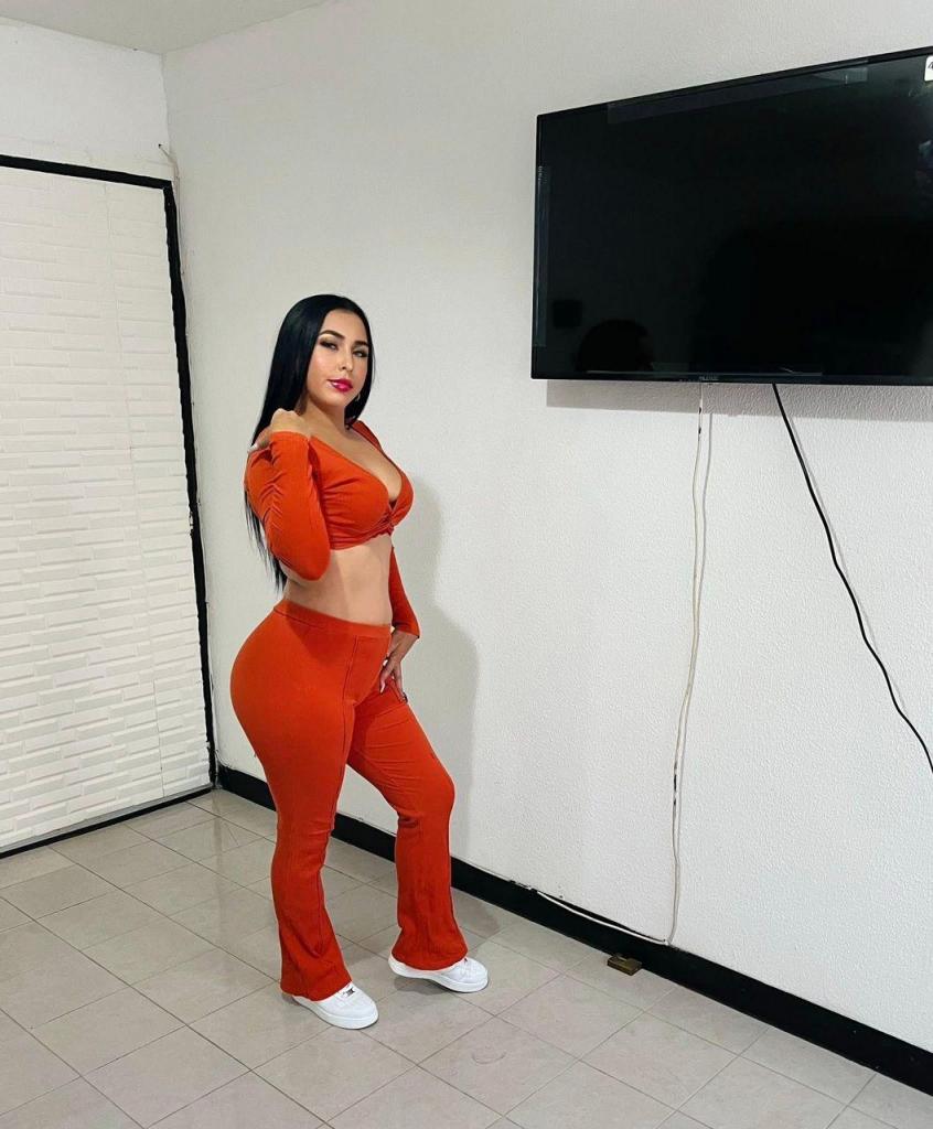 674254673: Chica busca chico en Burgos