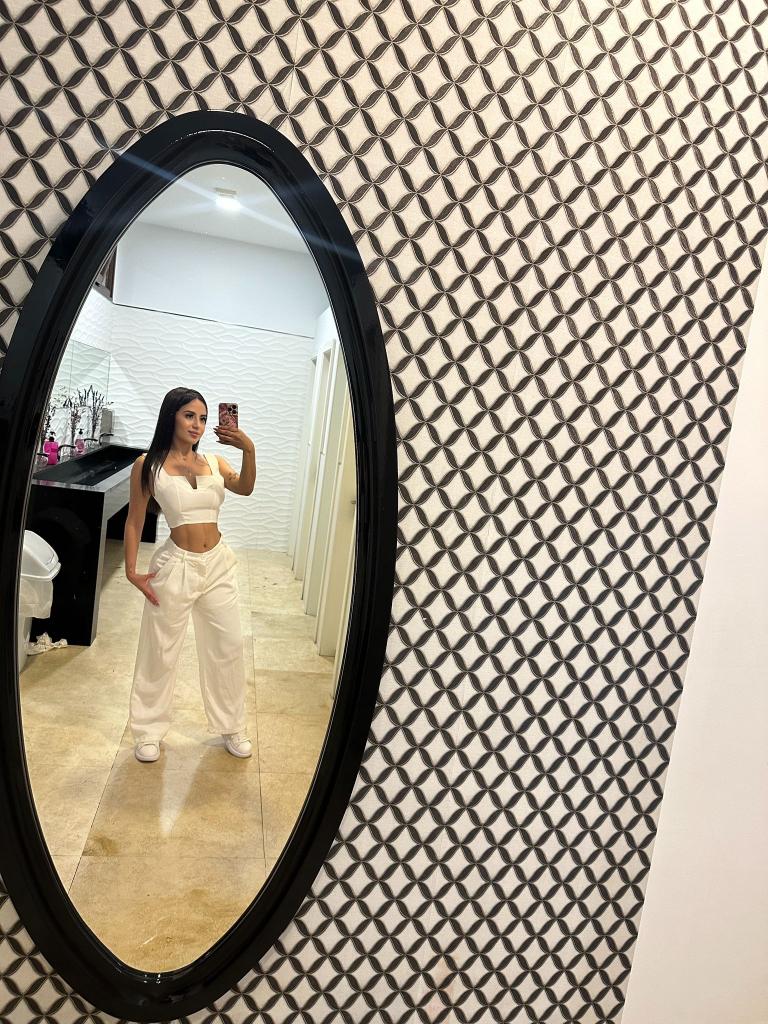 604133258: Chica busca chico en Cádiz