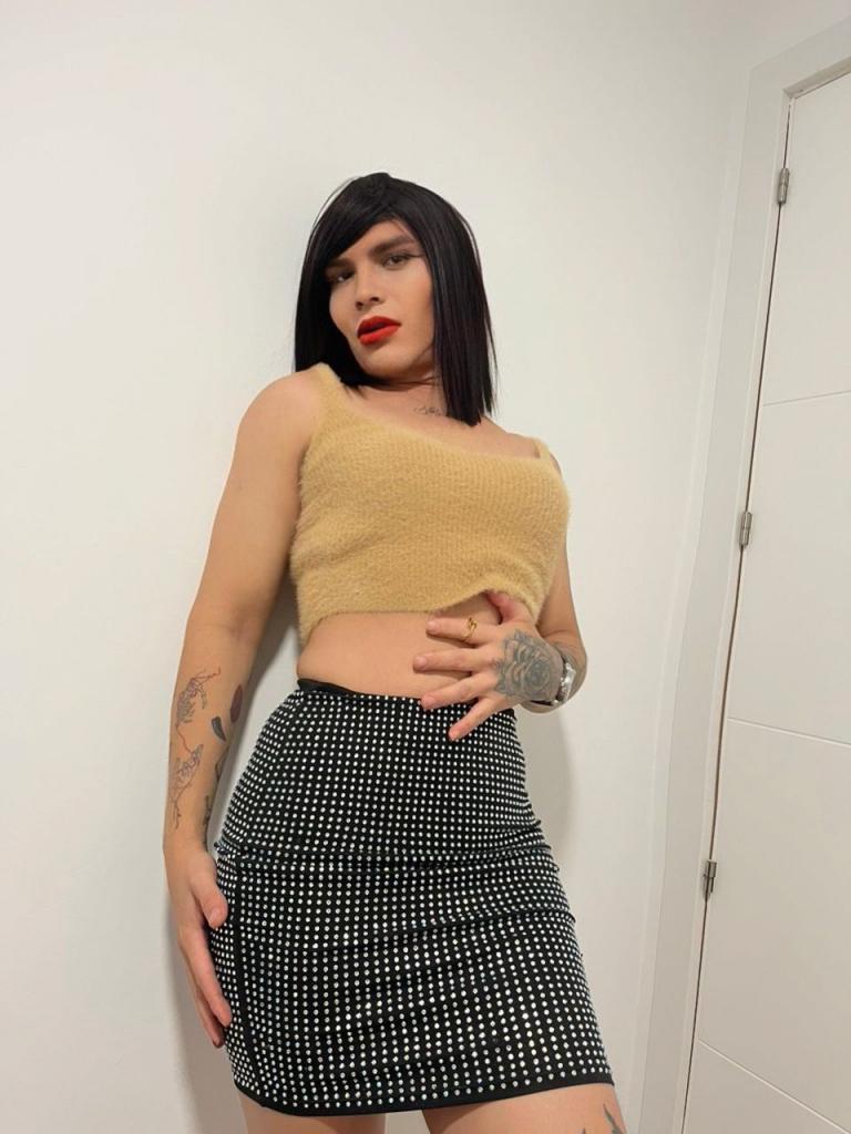 641369362: Transexual en La Coruña