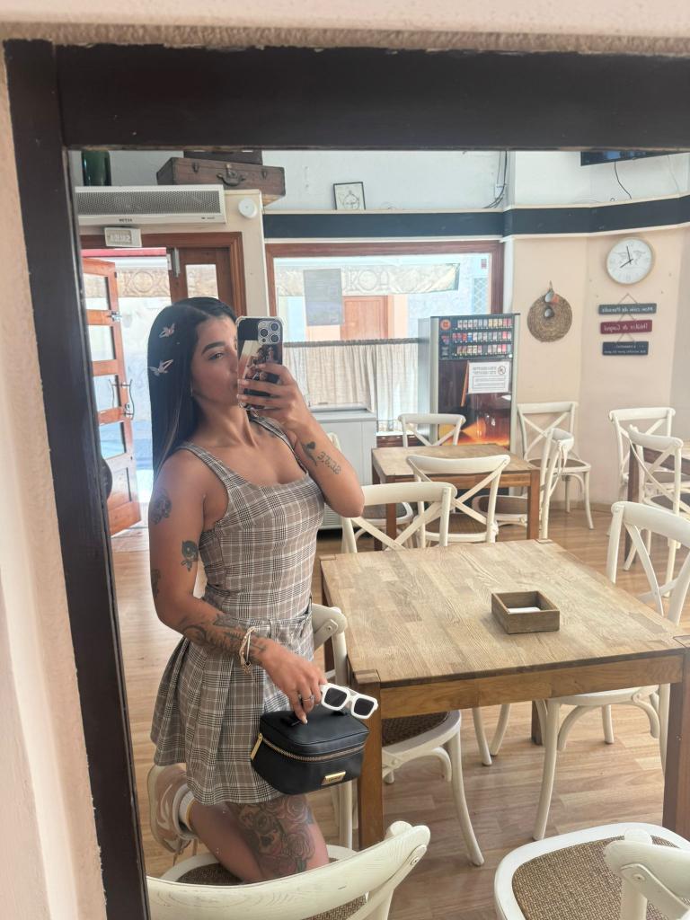 614705145: Chica busca chico en Alicante