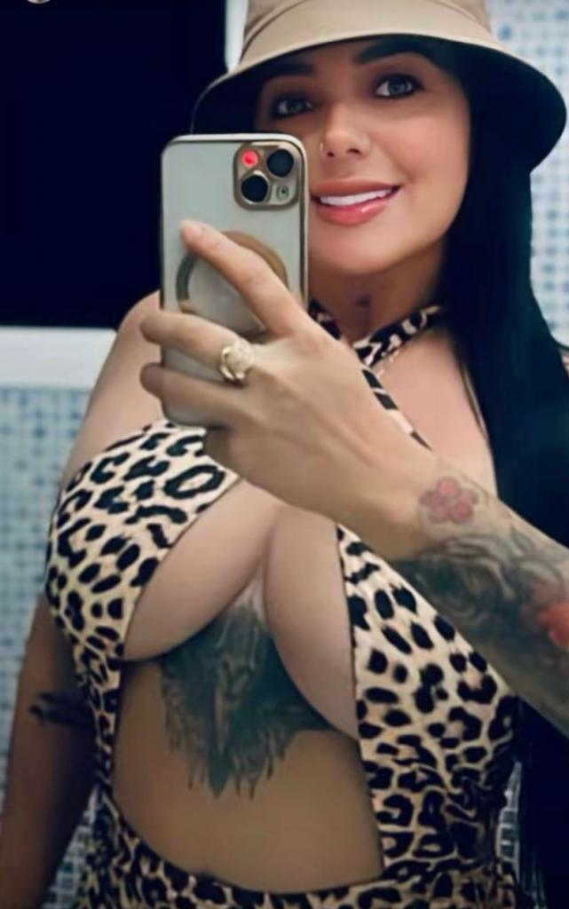 678343688: Chica busca chico en Sevilla