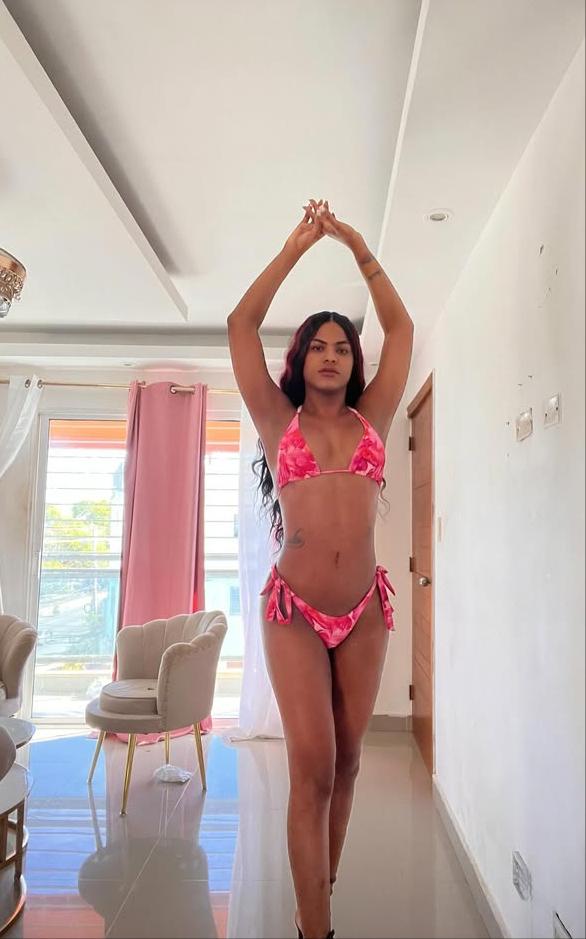 634336375: Travesti en Barcelona