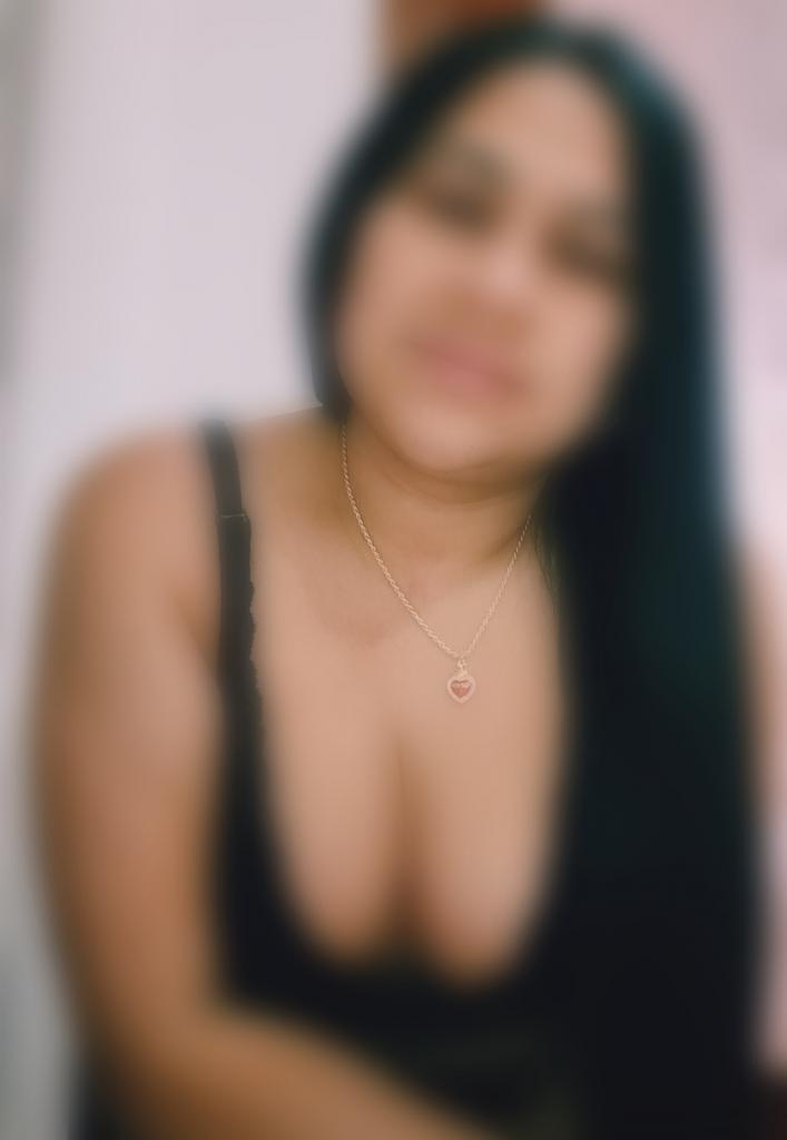 617397639: Chica busca chico en Mallorca