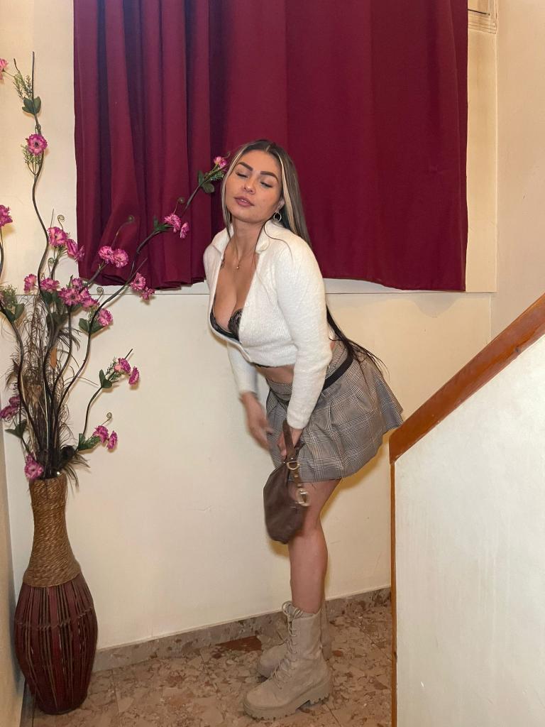 Chica busca chico en Alicante: 