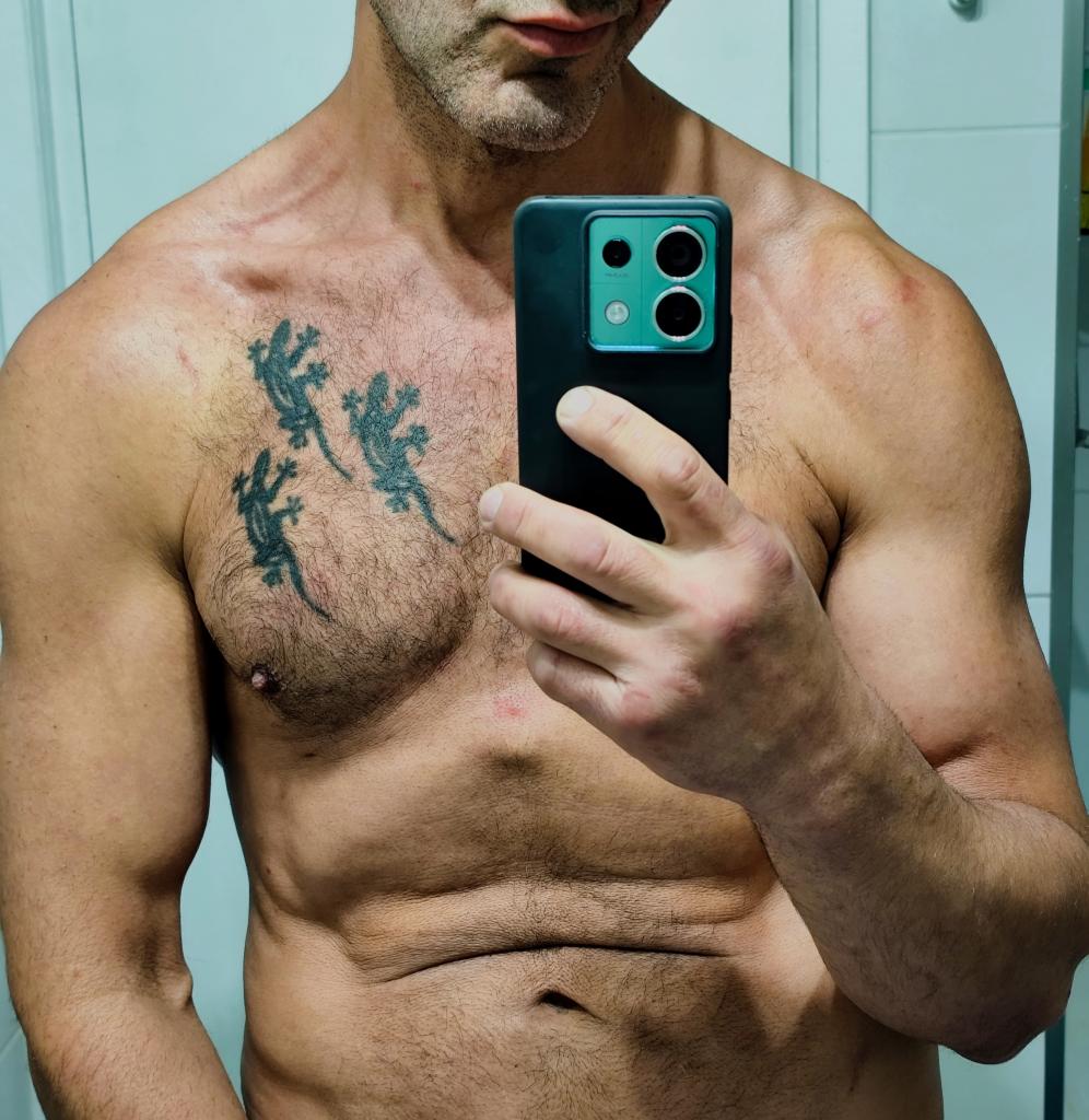 Chico busca chica en Málaga: 