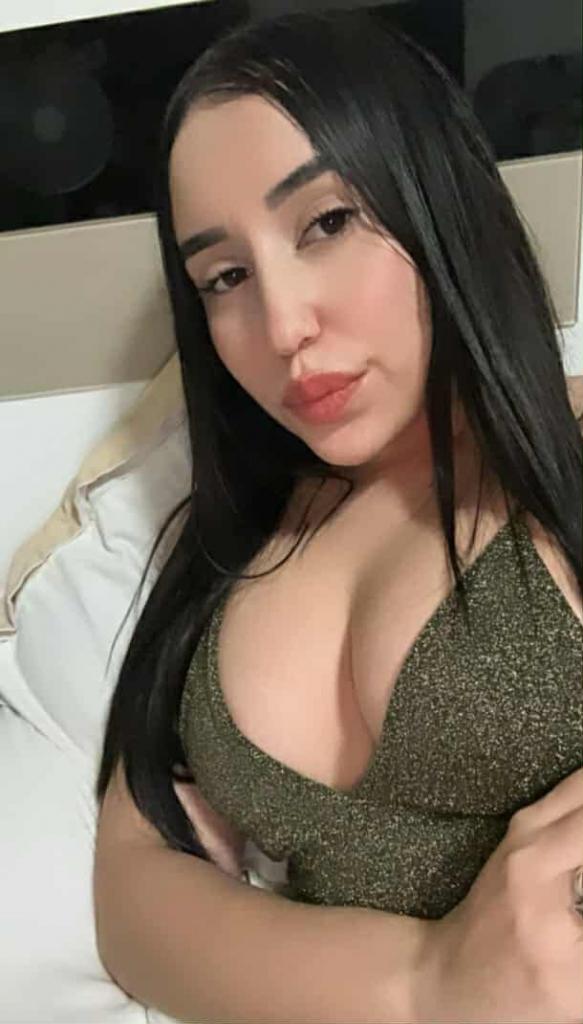 631564521: Chica busca chico en Murcia