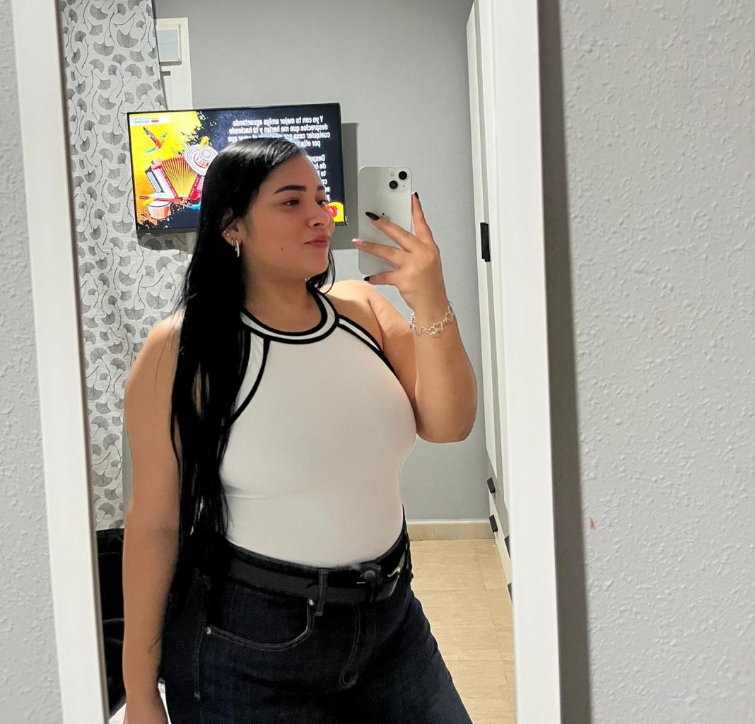 Chica busca chico en Valencia: Chica busca chico