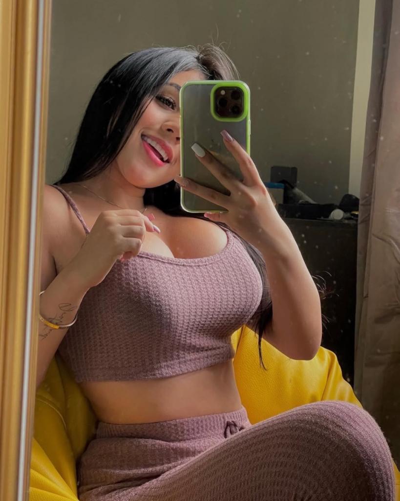 Chica busca chico en Tenerife: 