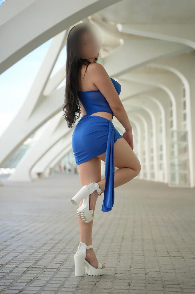 626643081: Chica busca chico en Valencia