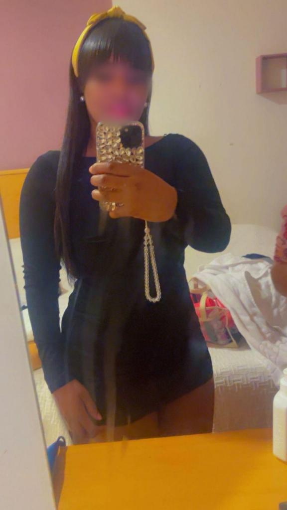 643813619: Chica busca chico en La Rioja