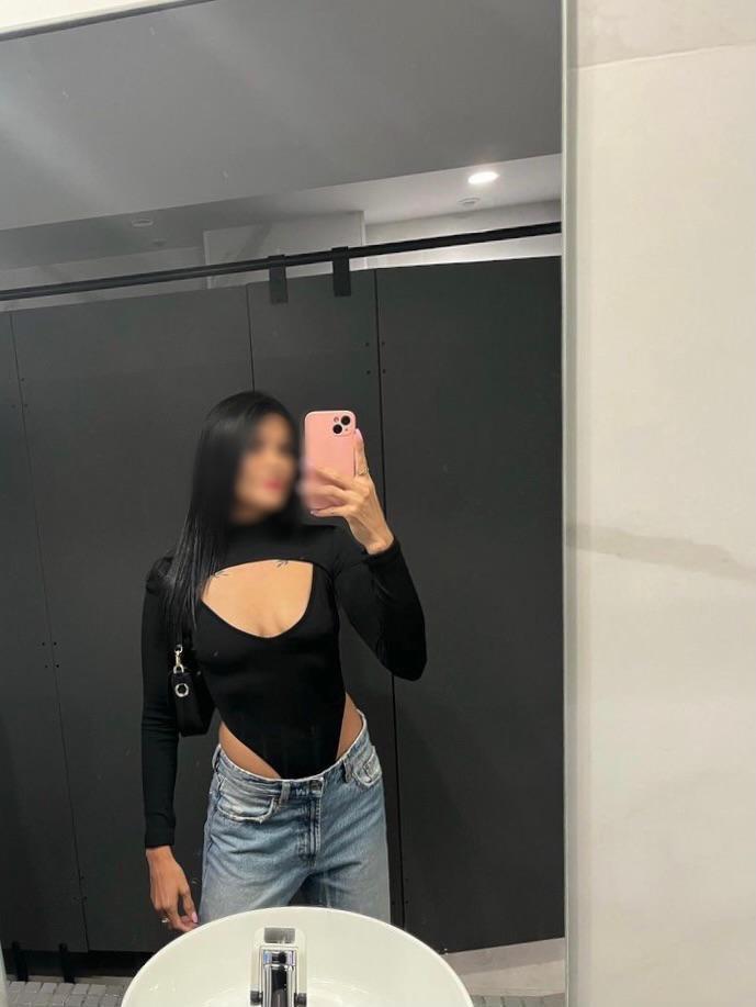 623534209: Chica busca chico en Almería