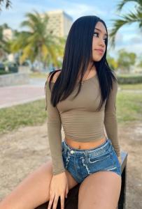 632995719: Chica busca chico en Murcia