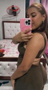 631832458: Chica busca chico en León