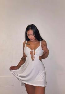 685107520: Chica busca chico en Cádiz