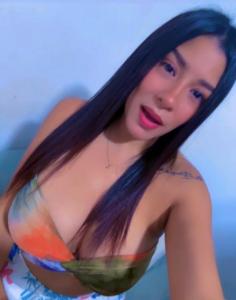 672700623: Chica busca chico en Barcelona