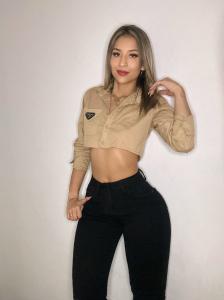 663927794: Chica busca chico en Cádiz