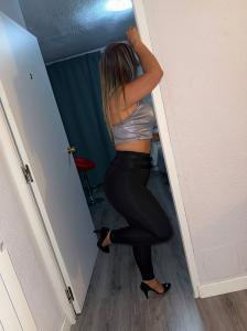 624487554: Chica busca chico en Madrid