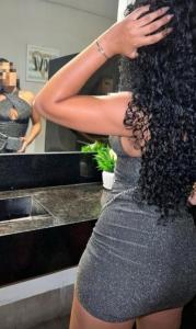 603974066: Chica busca chico en Barcelona