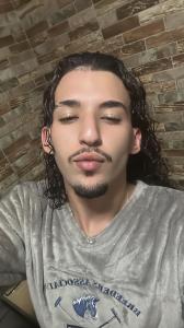 613599333: Chico busca chica en Madrid